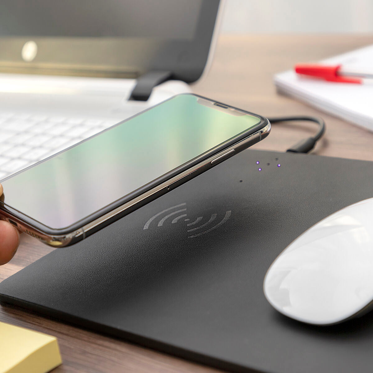 Mouse-Pad 2 in 1 with wireless charger Padwer