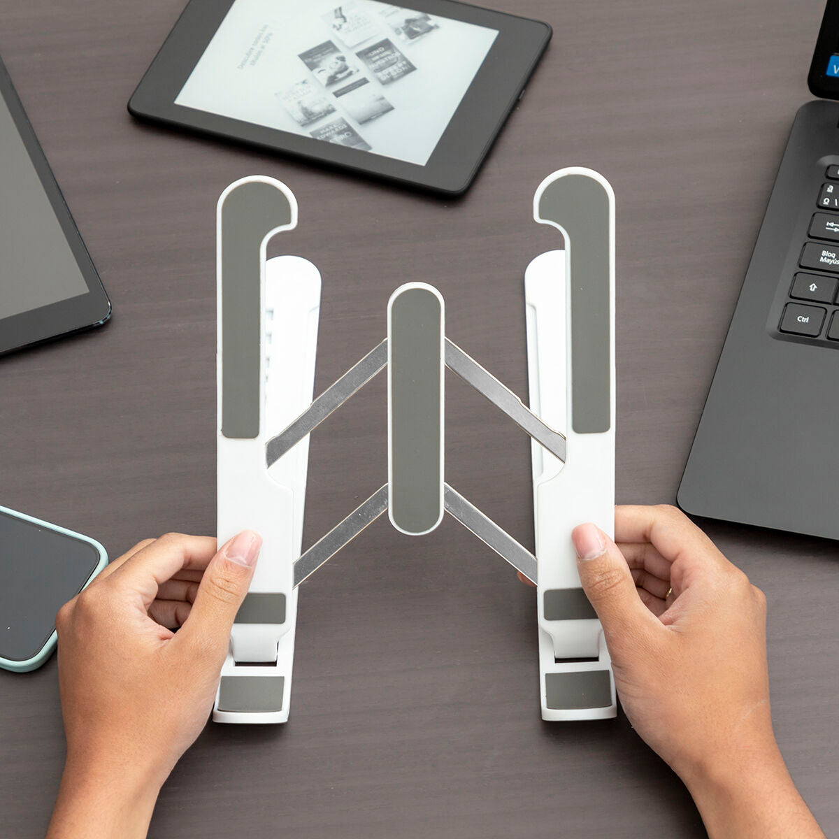 Laptop / Tablet Stand Flappot