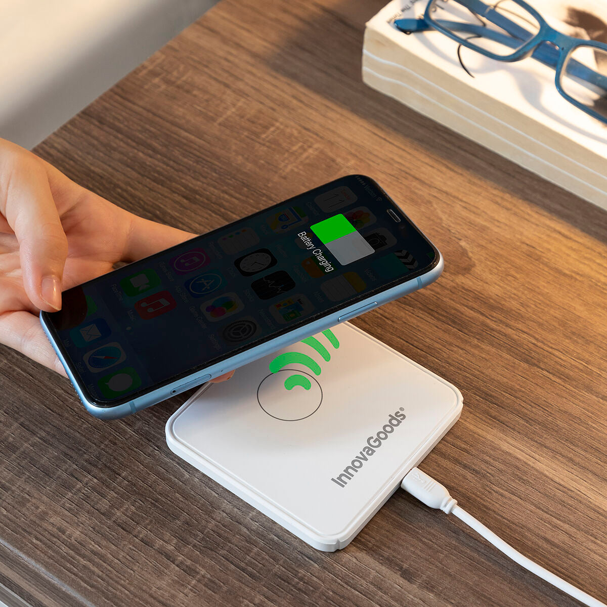 Pomchar wireless charger 